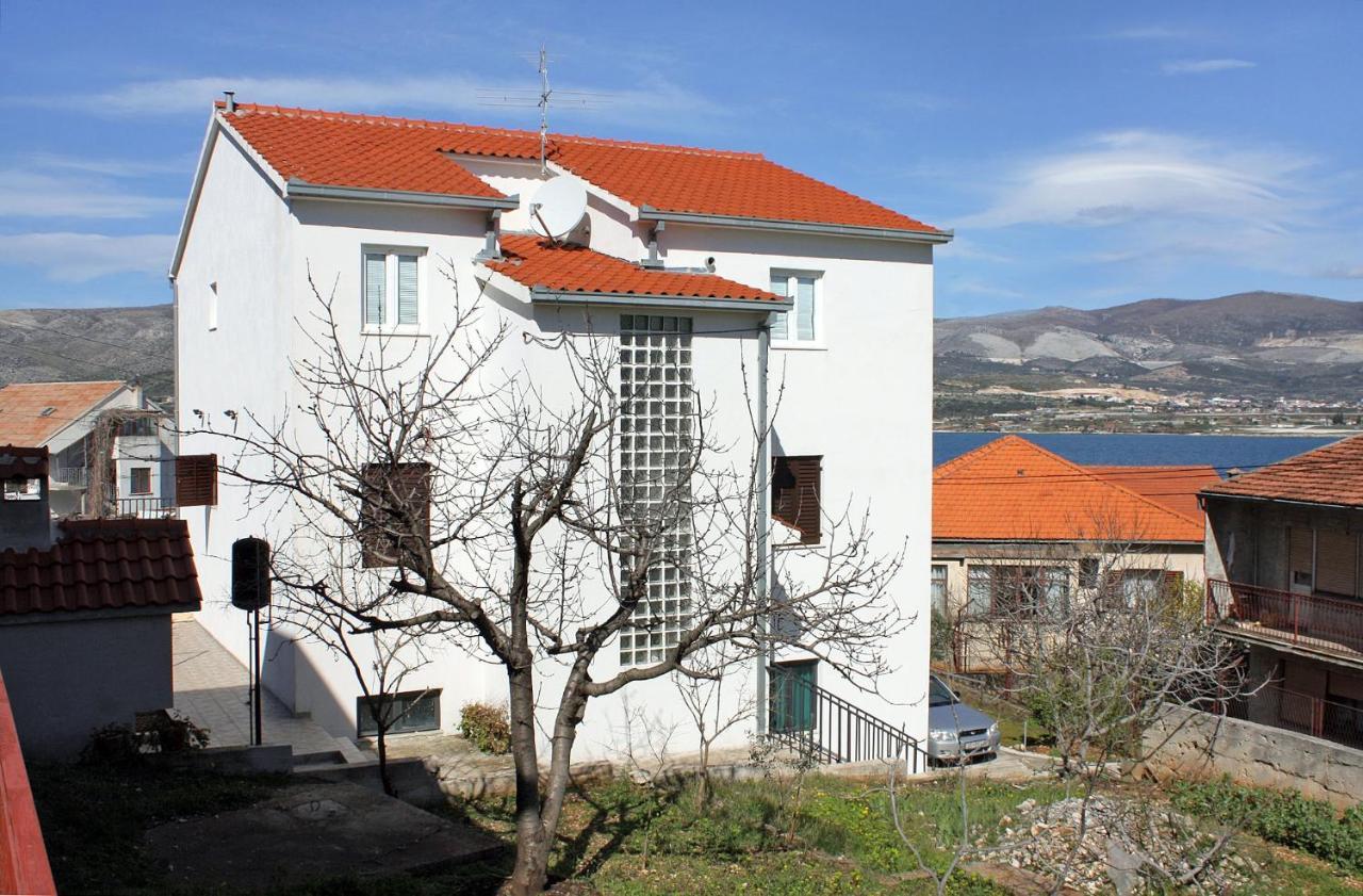 Apartments By The Sea Mastrinka, Ciovo - 4836 Трогир Екстериор снимка