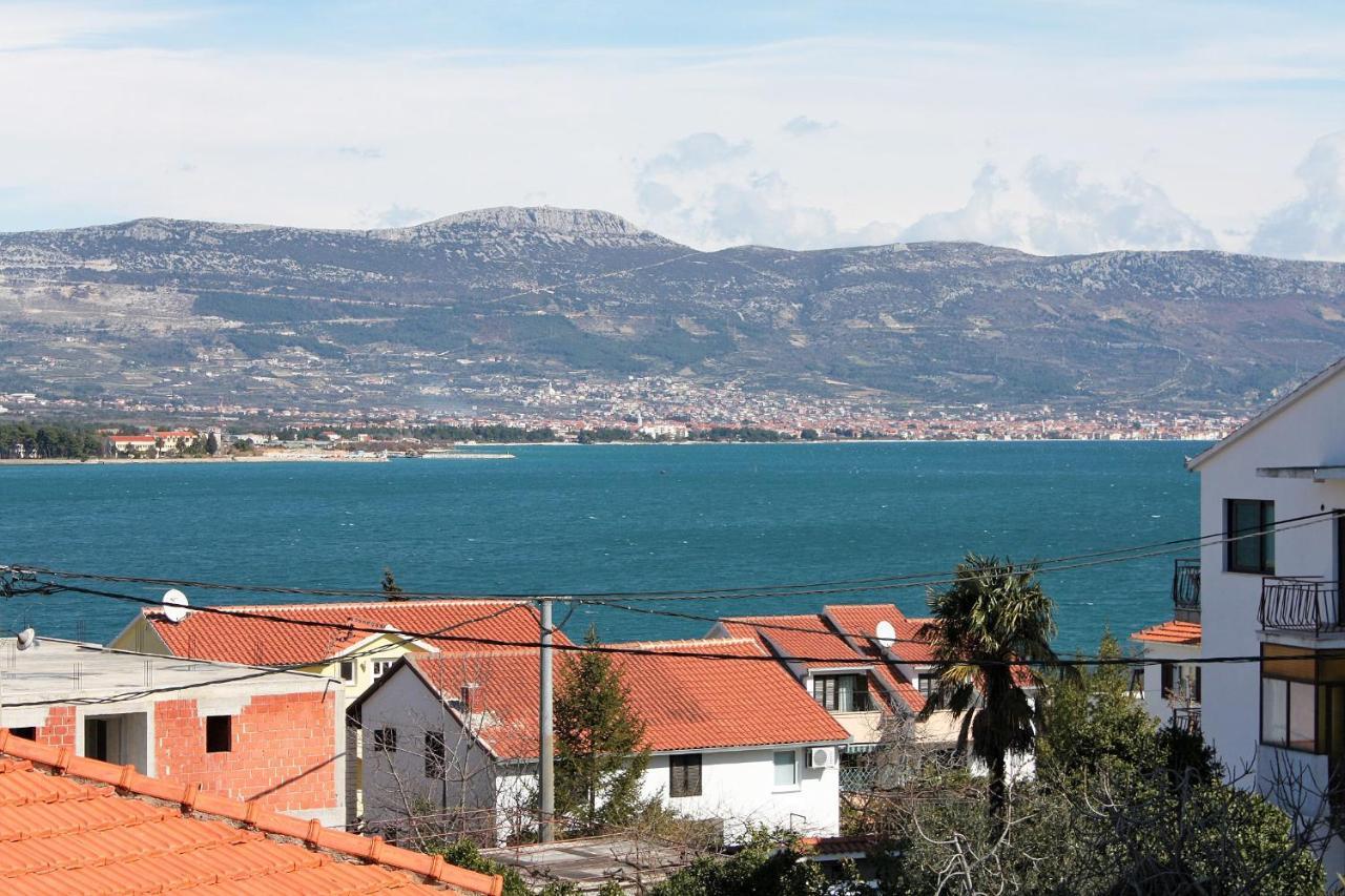 Apartments By The Sea Mastrinka, Ciovo - 4836 Трогир Екстериор снимка