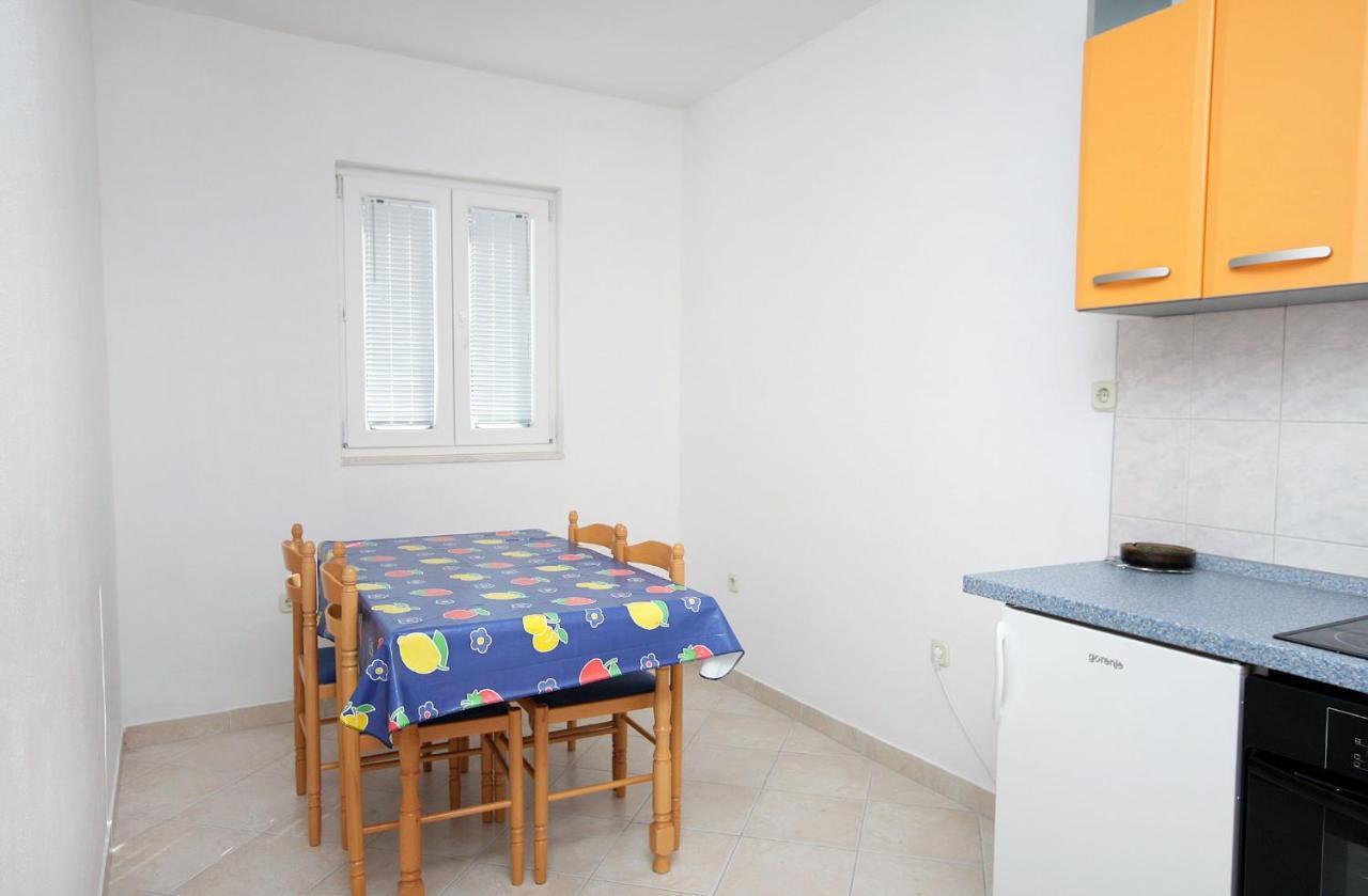 Apartments By The Sea Mastrinka, Ciovo - 4836 Трогир Екстериор снимка