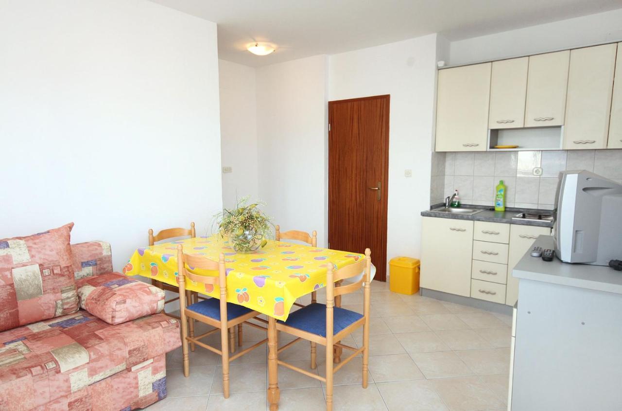 Apartments By The Sea Mastrinka, Ciovo - 4836 Трогир Екстериор снимка