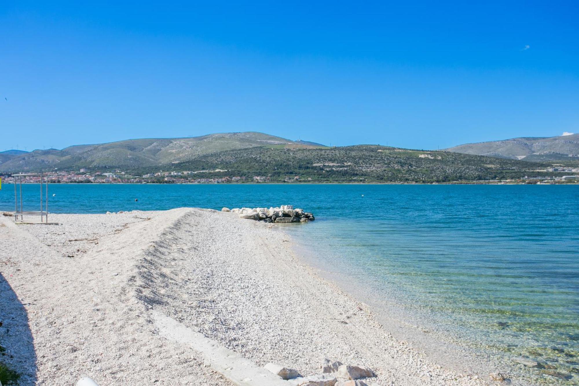 Apartments By The Sea Mastrinka, Ciovo - 4836 Трогир Екстериор снимка
