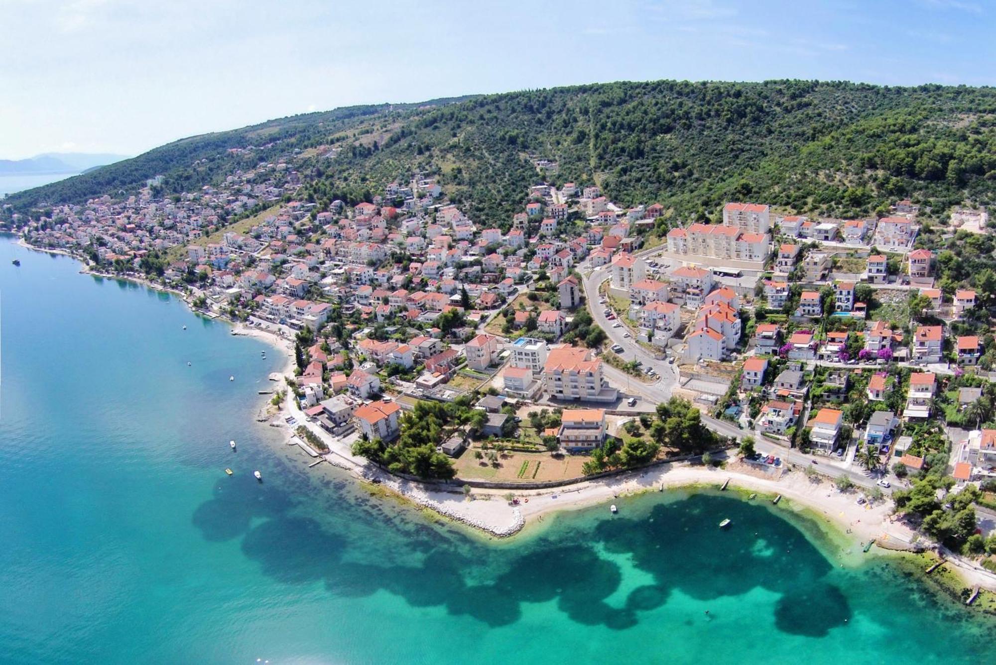 Apartments By The Sea Mastrinka, Ciovo - 4836 Трогир Екстериор снимка